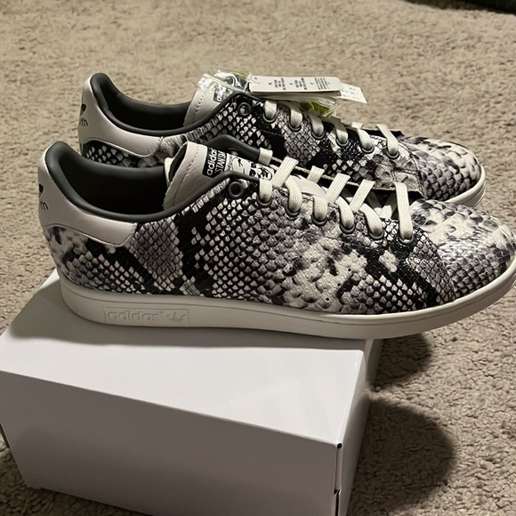 Adidas originals Stan Smith snakeskin shoes sneakers EH0151 new mens size 11 - Picture 2 of 15
